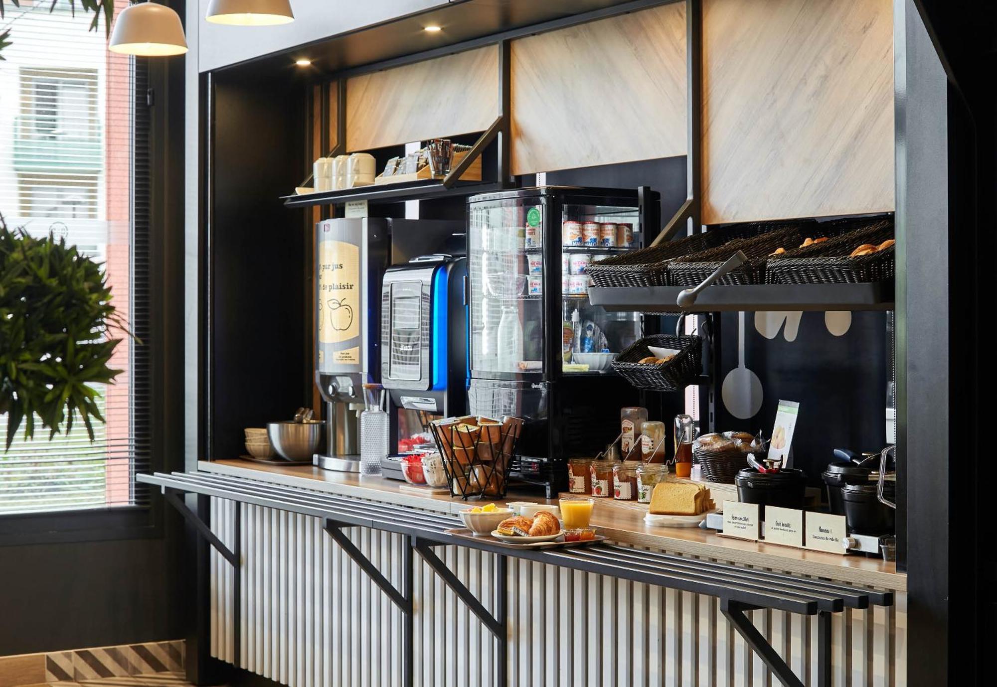 B&B Hotel Bois D'Arcy Saint Quentin En Yvelines Eksteriør billede