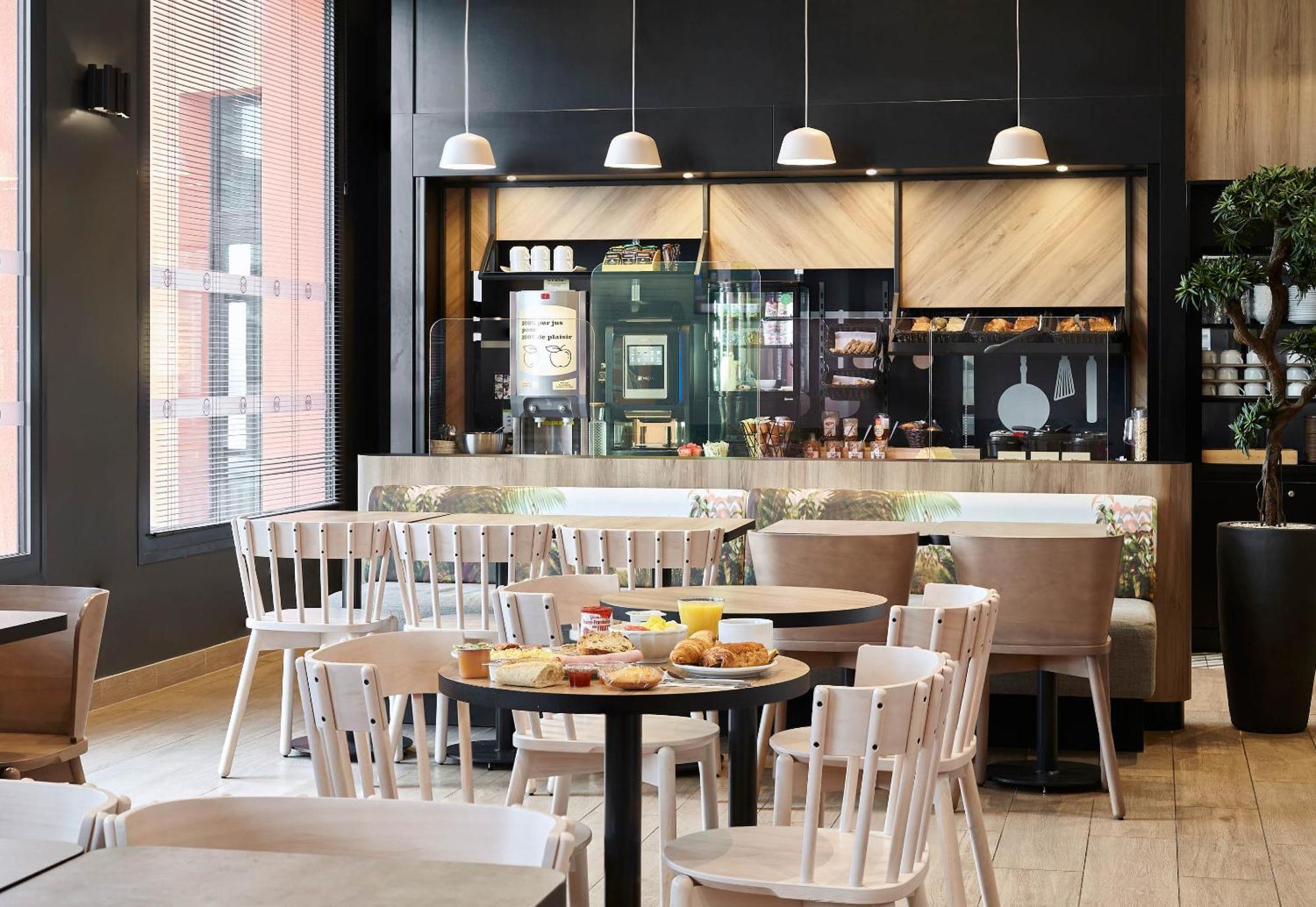 B&B Hotel Bois D'Arcy Saint Quentin En Yvelines Eksteriør billede